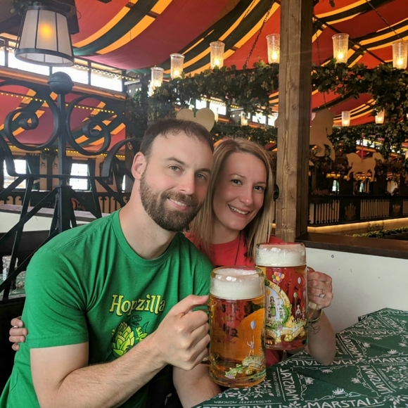 Meet your Posher, Dom - Picture 2 of 6